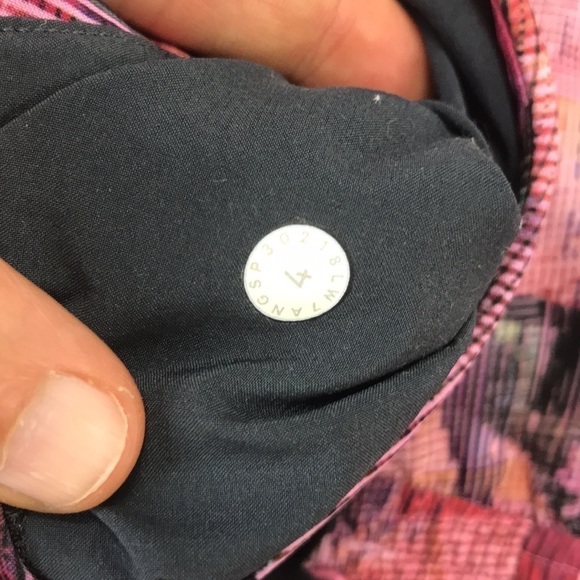 Lululemon Spring Break Away Short Sun Dazed Multi - Picture 9 of 9